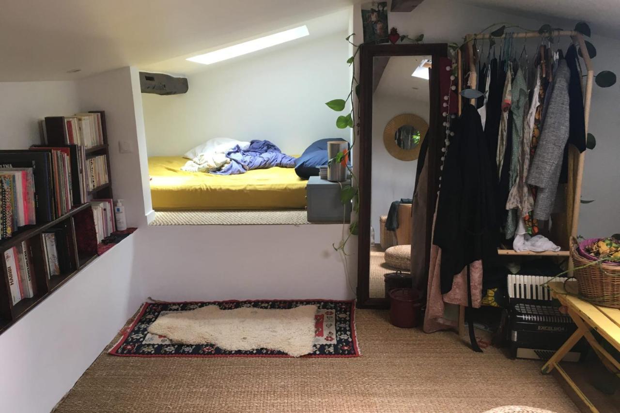 Appartamento Bright Atypical Duplex In Menilmontant Parigi Esterno foto